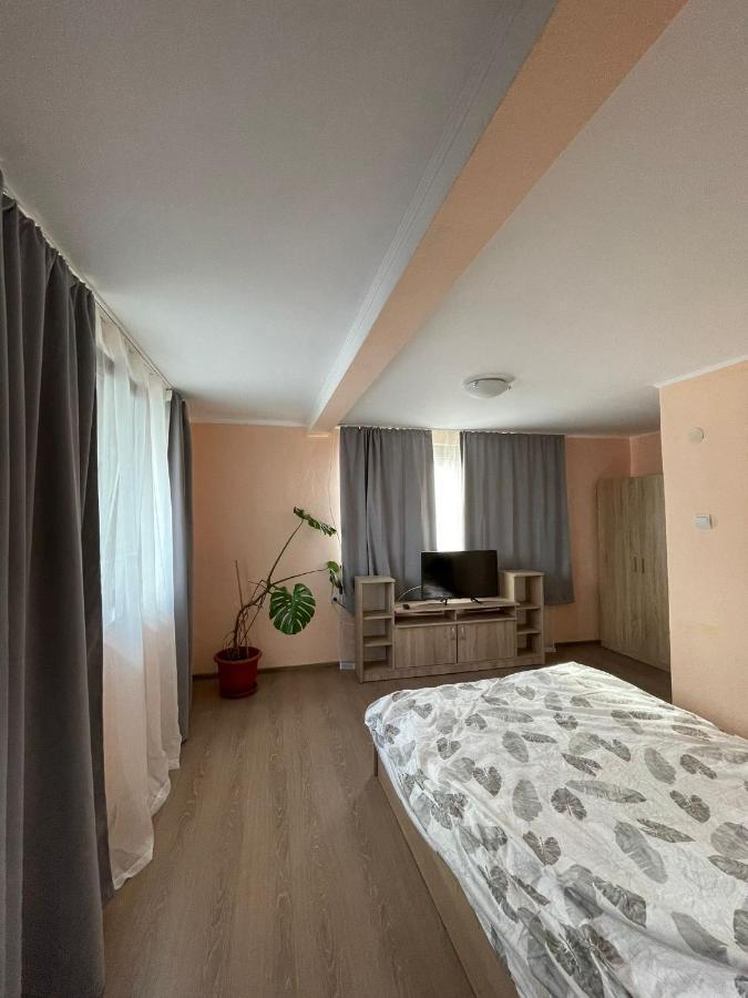 Appartement Casa Noastra à Călimăneşti Extérieur photo